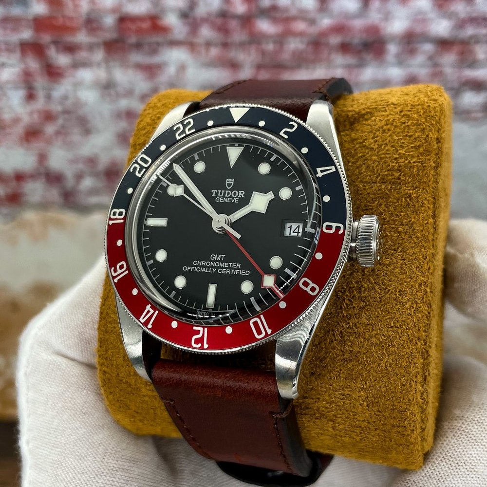 Tudor Black Bay GMT Pepsi – M79830RB–  FULL SET – MSRP $3975 - Picture 8 of 13